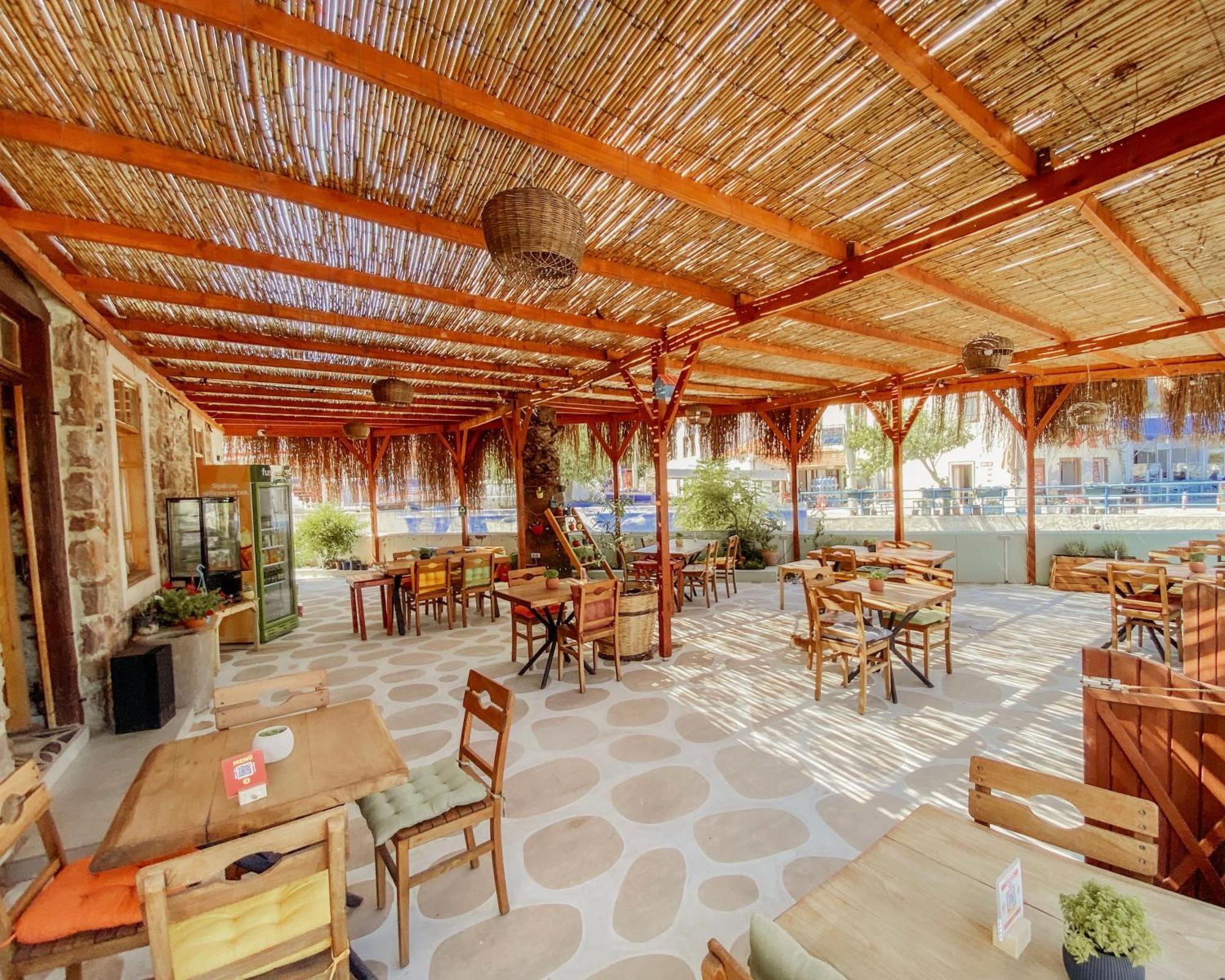 Cesme Puerhayal Pansiyon Buitenkant foto